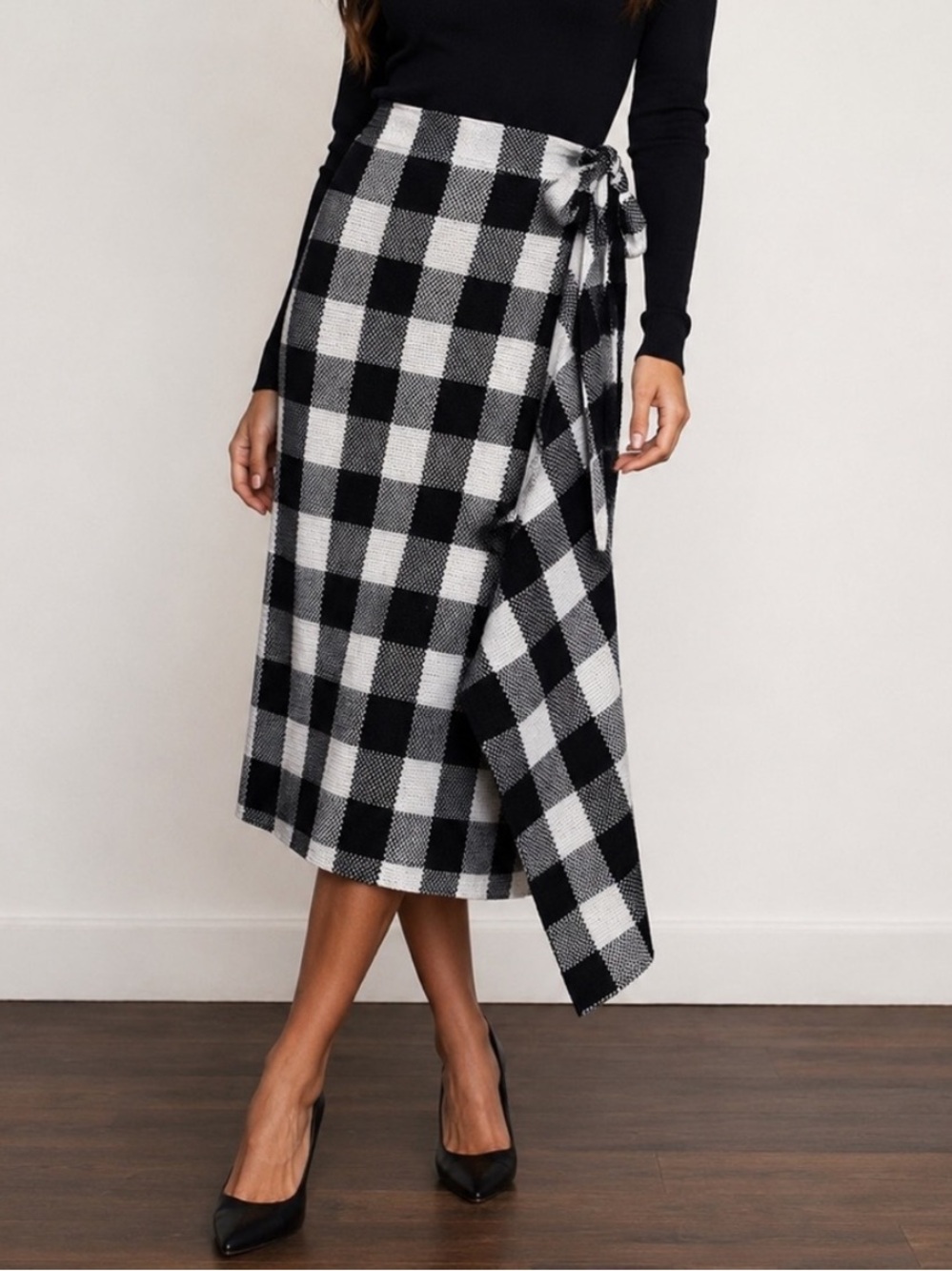 NWT Pomander Place Tuckernuck Gingham Knit Wrap Skirt Blanket Small Black White